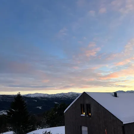 New In Beautiful Surroundings